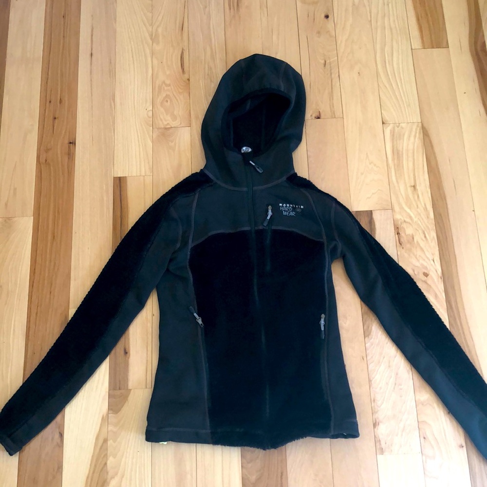 Mountain hardwear hooded fleece